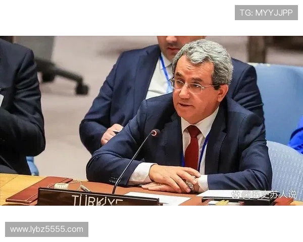 郑浩乾谈大连主场挑战强调适应场地和天气每场比赛都如决赛般重要